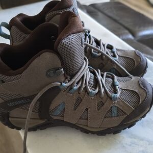 Merrell Tan and Blue Outdoor Boots
